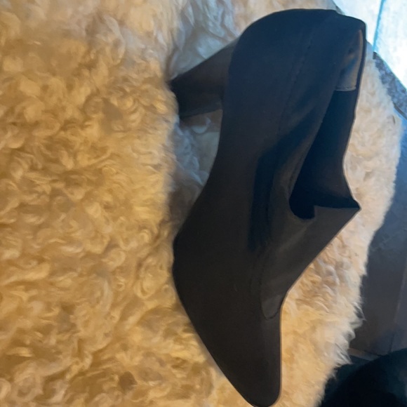 Bandolino shoes - Picture 2 of 3